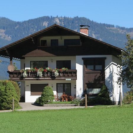 Ferienwohnung Kunterbunt Gosau Camera foto