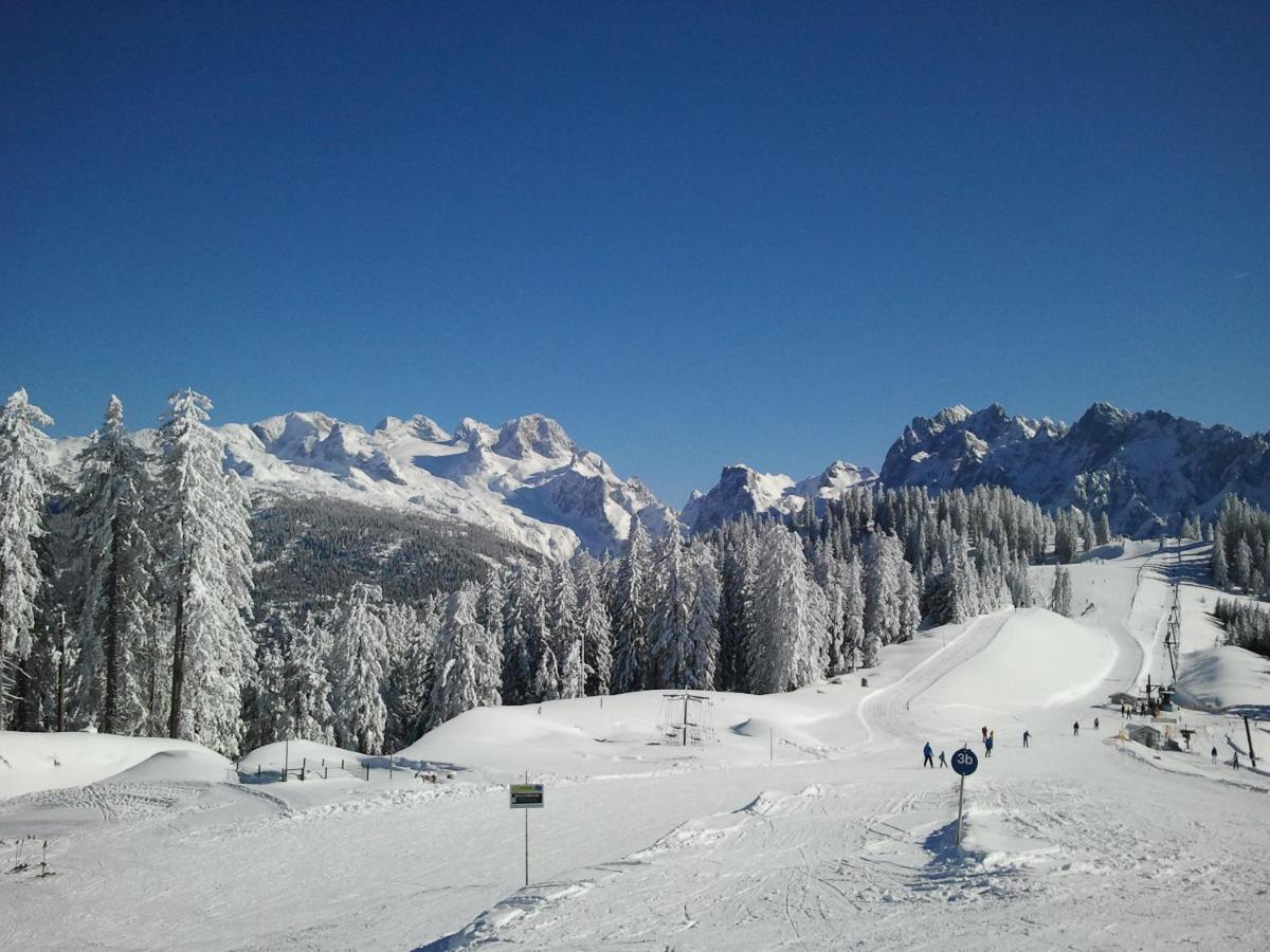 Ferienwohnung Kunterbunt Gosau Esterno foto