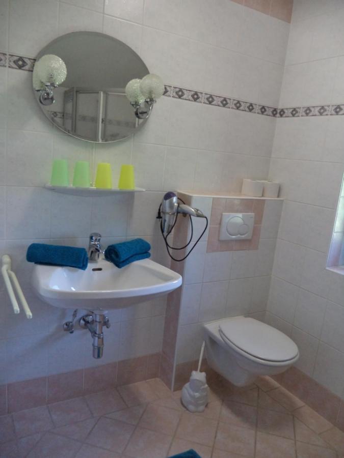 Ferienwohnung Kunterbunt Gosau Esterno foto
